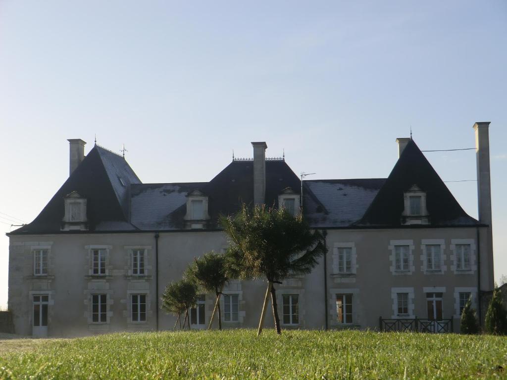 查昂河畔栋皮埃尔 Chateau Sainte Marie酒店 外观 照片